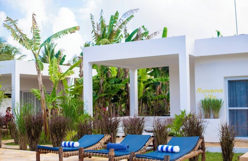 Kiwengwa Villa | MCHAICHAI villa: Newly built with a pool along Kiwengwa beach.