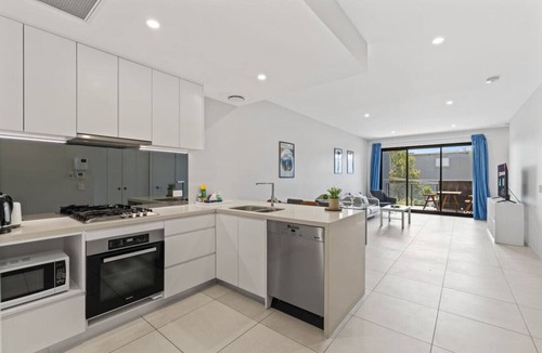 Macgregor Apartment | Modern 2BR Apartment | Easy Access to Everywhere