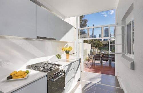 Darlinghurst House | ❤Modern Heritage Terrace. City Views. Downtown. 2 BR