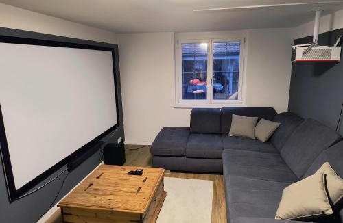 Frenkendorf House | Modernes Doppelzimmer nähe Basel