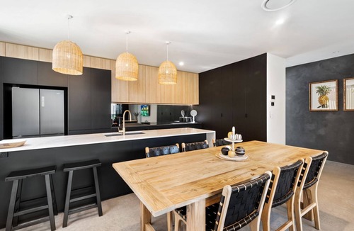 Mooloolaba House | Mooloolaba luxury beach escape with heated pool The Smith