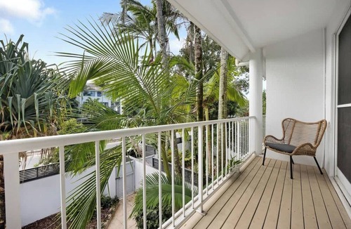 Noosa Heads Apartment | Moondarah - Pet-Friendly Escape