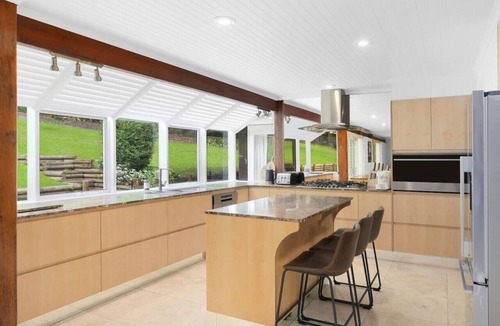 Holgate House | Moroccan Acreage|Heated Pool Water Slide|20+ Kids Activities