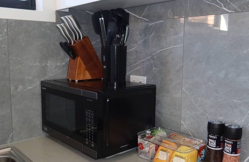 Northmead House | New Modern Family Retreat 3BR Near Parramatta