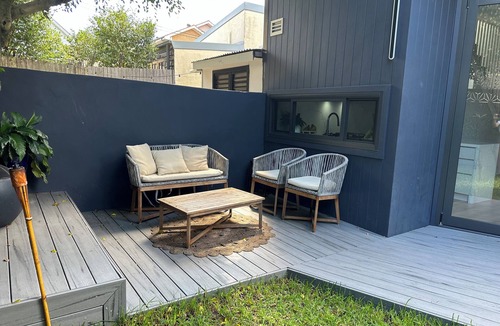 Leichhardt House | Newly renovated modern 4 bdr house in Leichhardt, 7 guests, best Italian 5 min!
