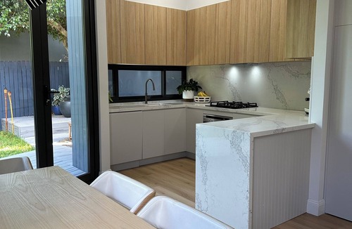 Leichhardt House | Newly renovated modern 4 bdr house in Leichhardt, 7 guests, best Italian 5 min!