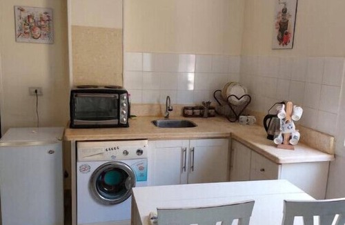 Al Mamsha El Seyahi Apartment | Nice Studio in Elegant Compound