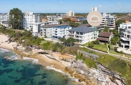 Cronulla Apartment | North Facing Seaside Apartment