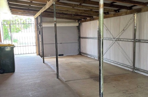 Beaudesert House | O'Flynn House - Centrally Located in Beaudesert