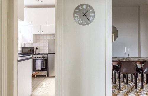 Potts Point Apartment | Oak Lane Embrace Spectacular Sydney Harbour Views