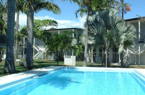Queens Beach Apartment | Ocean Breeze Units
