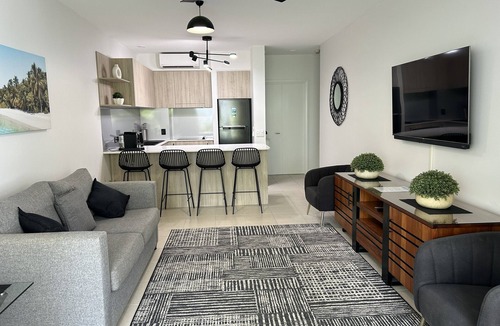 Palm Cove Apartment | On the Beach at Peppers Beach Club 3427