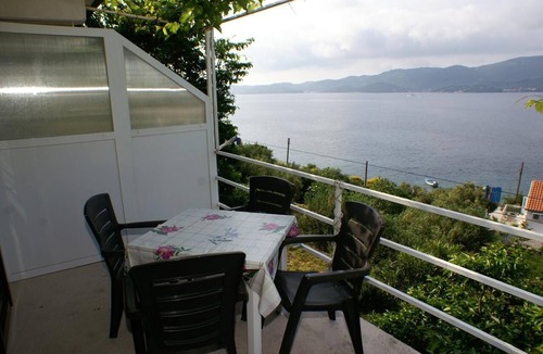 Viganj Apartment | One bedroom apartment with a swimming pool Viganj, Pelješac (A-260-c)