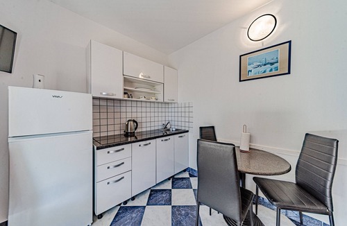 Kuciste Apartment | One bedroom apartment with terrace Kučište - Perna, Pelješac (A-4538-f)