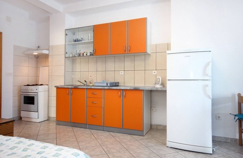 Viganj Apartment | One bedroom apartment with terrace Viganj, Pelješac (A-10189-d)