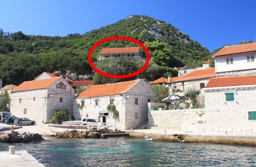 Lastovo Apartment | One bedroom apartment with terrace and sea view Lučica, Lastovo (A-990-a)