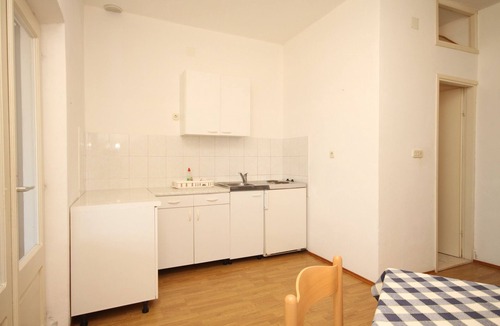 Lastovo Apartment | One bedroom apartment with terrace and sea view Lučica, Lastovo (A-990-b)