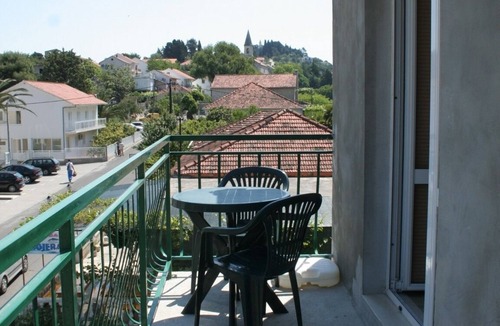 Trpanj Apartment | One bedroom apartment with balcony Trpanj, Pelješac (A-4510-a)