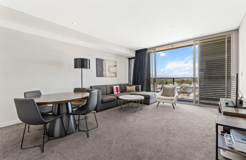Chatswood CBD Apartment | One Bedroom Private Apartment at 88 Archer St Chatswood