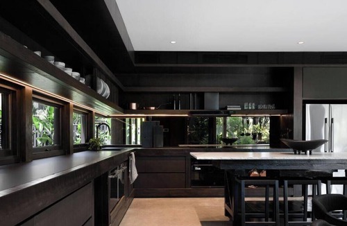 Noosa Heads House | One Little Cove