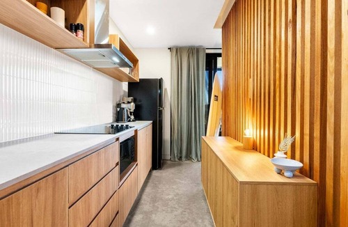 Bli Bli House | Peaceful, Pet-Friendly Tiny Home Retreat in Bli Bli