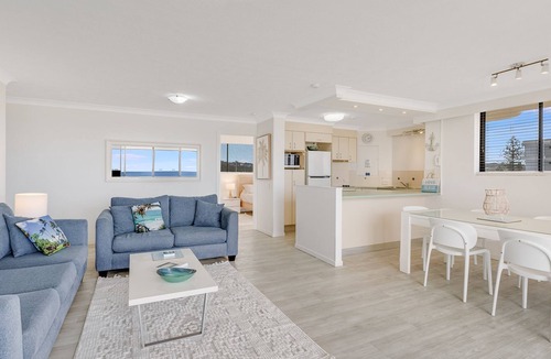 Tugun Apartment | Pelican Sands 401 - Absolute Beachfront at Tugun - Min. 3 night stays!