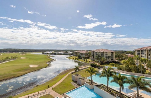 Pelican Waters Apartment | Pelican Waters with Scenic Views