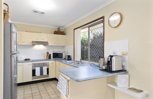 Banksia Beach House | Pet Friendly Home Away from Home