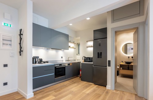Plaka Apartment | Plaka Gem - Modern, Central Flat in Prime Location