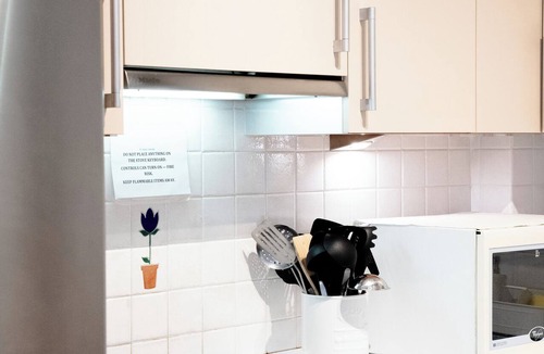 Ampelokipoi Apartment | Premium Penthouse with Stunning Views and Free Gated Parking next to Metro
