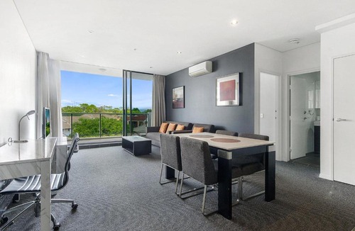 Southport Apartment | Private Apt in the heart of Southport
