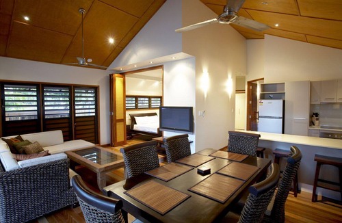 Nelly Bay Villa | Pure Magnetic Villa 8