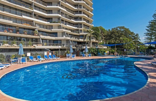 Currumbin Apartment | Rocks Resort 4G - Currumbin Beachfront - Min. 3 night stays!