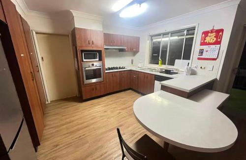 Epping House | Room 82