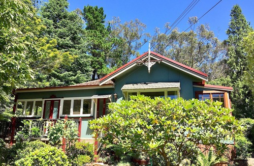 Katoomba House | Rose Cottage-Walk 3 Sisters/Bushwalks/Quiet St
