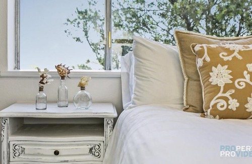 Cremorne Apartment | Sails apartment overlooking Middle Harbour