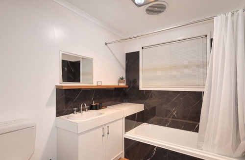 Hay Point House | Salonika Sands - A Beachfront Paradise
