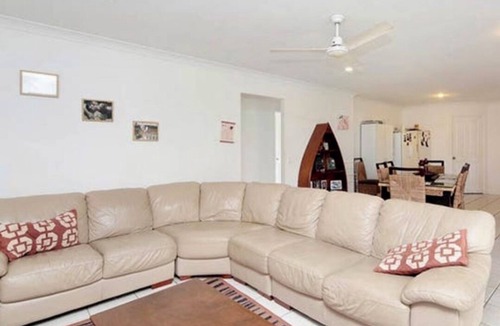 Sandstone Point House | Sandstone Point (SEQ) 4 bedroom house