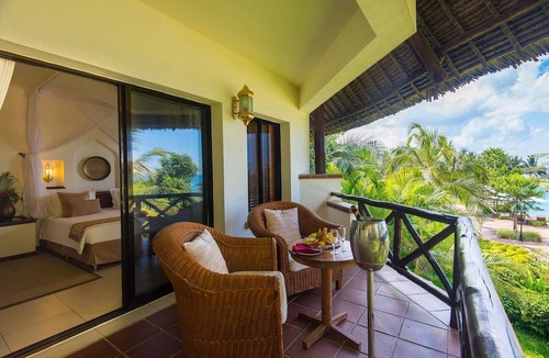 Mangapwani Hotel | Sea Cliff Resort & Spa
