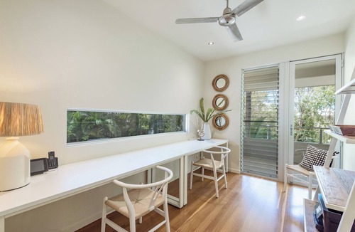 Yaroomba House | SeaEasta - Luxurious & Lavish Family-friendly House with a Pool!