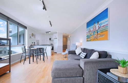 Palm Beach Apartment | Seascape Sanctuary Palm Beach Resort style Bliss