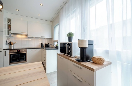Safenwil Apartment | Serene Swiss Apt - scenic balcony views + parking