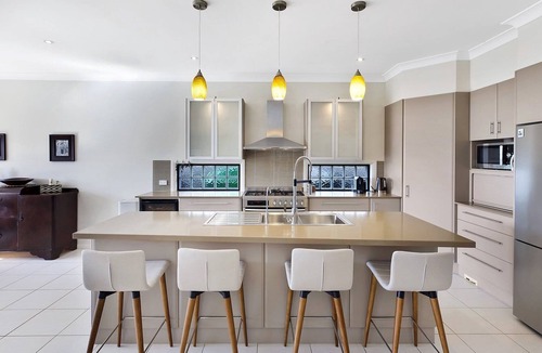 Shelly Beach House | SHELLY BEACH HOUSE - FAMILY FRIENDLY WITH POOL, WALK TO BEACH