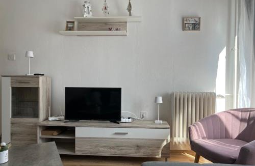 Pecs Apartment | Small Apartman
