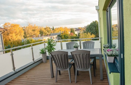 Malacky Hotel | Solid Gold