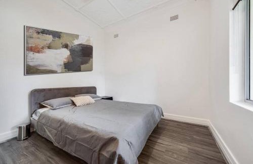 Concord House | Spacious 3-Bedroom Family Home in Concord's Heart!