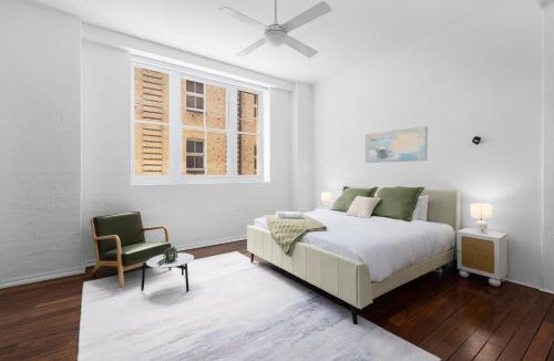 Teneriffe Apartment | Spacious 3BR Heritage Apartment with Pool, Parking