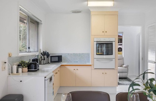 Sunnybank House | Spacious 4BR Family Home Prime Sunnybank Location