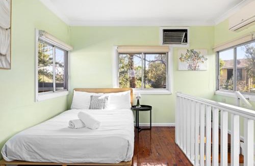 Marsfield House | Spacious Two-Bed Suite with Private Bath-Marsfield