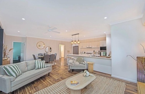 Murrays Beach House | Stay a while @Murray’s Beach Retreat | Family & Pet-friendly